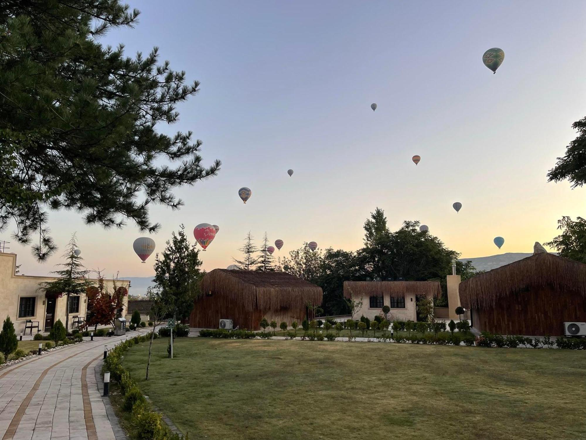 A La Mode Cappadocia Hotel Göreme Exterior photo